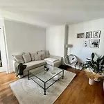 Paris Appartement, Pres De La Tour Eiffel